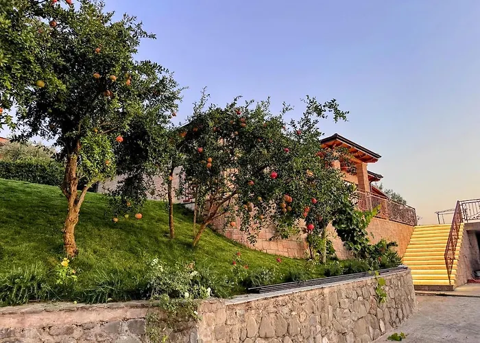 Willa Garden & Pool Tirana