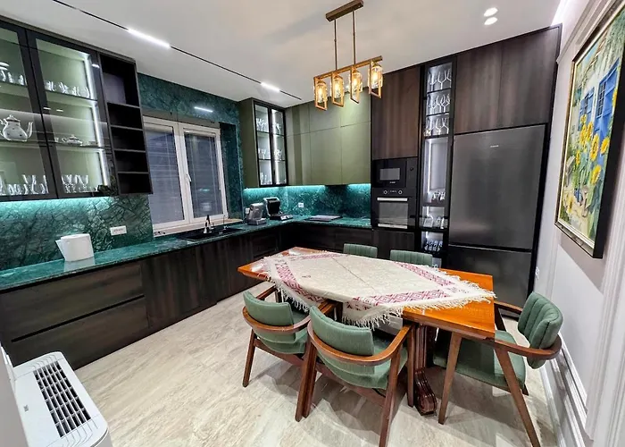 Garden & Pool Willa *