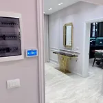 Garden & Pool فيلة تيرانا